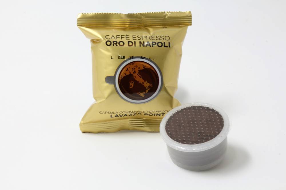 QUALITA´ ORO DI NAPOLI "LA COMPATIBILE" PER LAVAZZA ESPRESSO POINT Confezione da 100 pezzi Una miscela dal gusto deciso e ricco di energia con il giusto tocco di robusta per forza e corposità alla tazzina Un caffè con un´irresistibile cremosità e retrogusto intenso Robusta 80% Arabica 20%