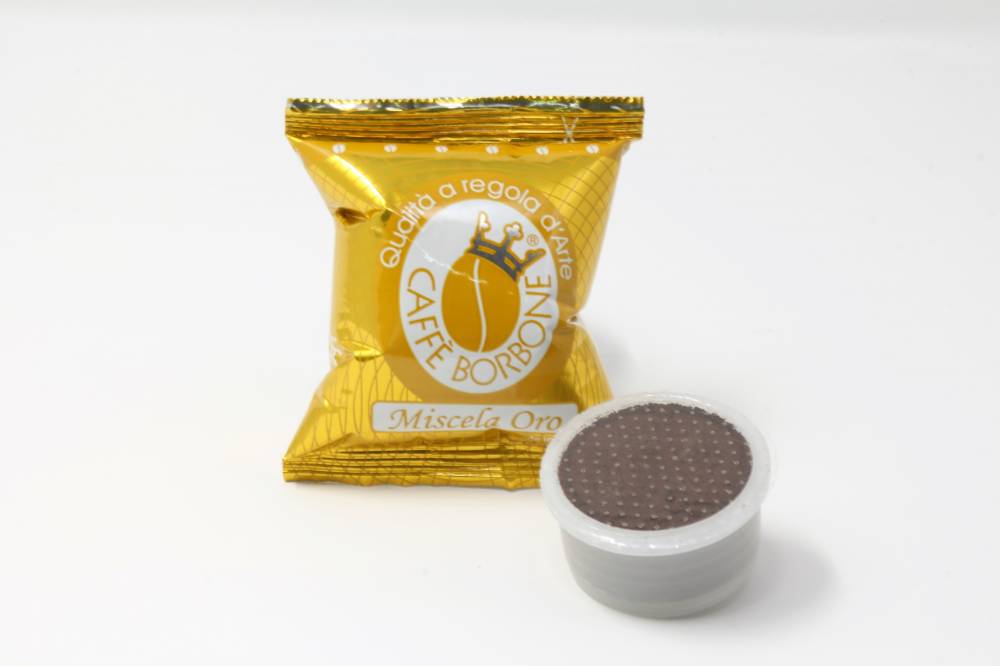 MISCELA ORO BORBONE DON CARLO COMPATIBILE ESPRESSO POINT Confezioni da 100 pezzi Per chi ama il vero espresso napoletano e il sapore del caffè della classica moka La Miscela Oro Caffe Borbone ha un gusto pieno intenso e piacevole e il caffè risulta cremoso e soffice